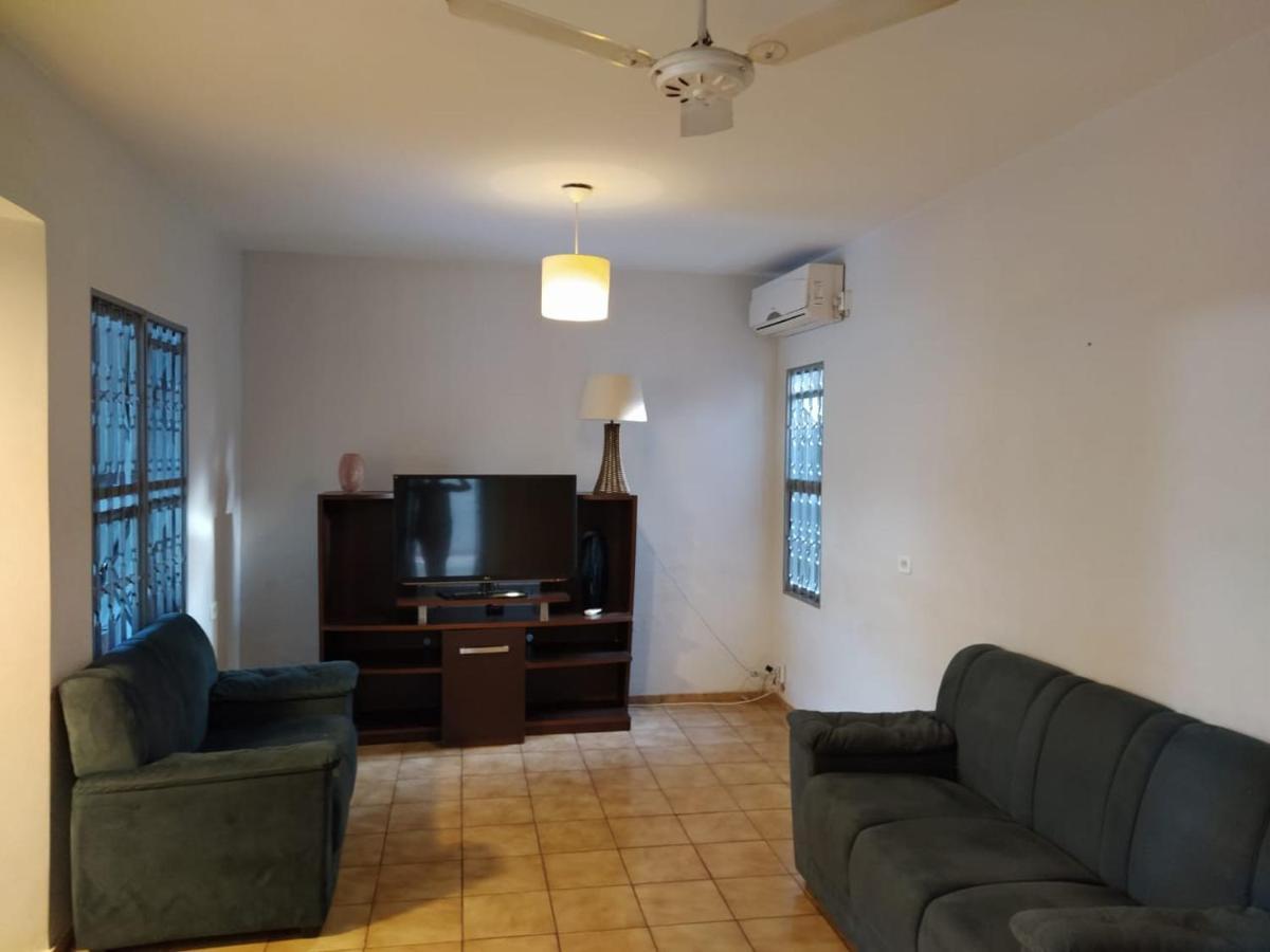 Вилла Dourados Guest Flat House Экстерьер фото